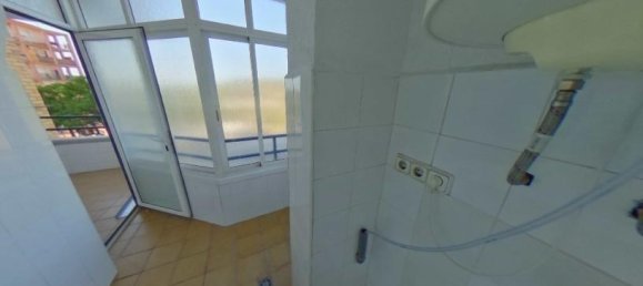 4 bedrooms Apartment in Mataro, Spain No. 180603 2