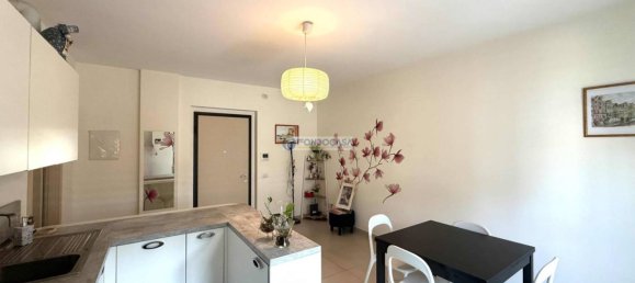 2 Schlafzimmer Wohnung in Pavia, Italy, Nr. 259354 6