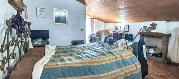 Casa de 12 habitaciónes en Castiglione del Lago, Italy No. 119740 6