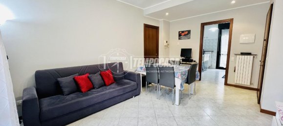 Apartamento de 3 divisões em Lonate Pozzolo, Italy N.º 126504 2