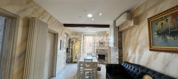 4-salle Appartement à Castelfranco Emilia, Italy No. 136060 8