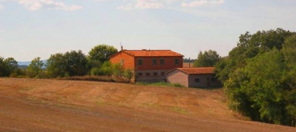Studio in Asciano, Italy No. 1416 11