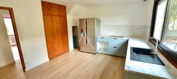 4 bedrooms House in Fontenay-sous-Bois, France No. 169725 6