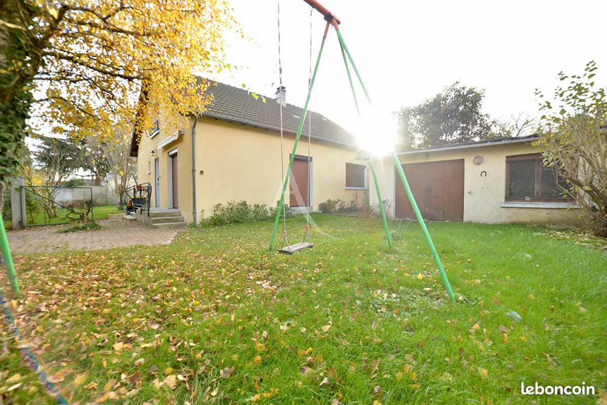 4 bedrooms House in Fontenay-sous-Bois, France No. 169725