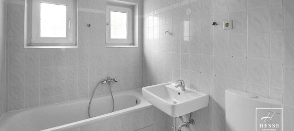 4 rooms Bungalow in Gatow, Germany No. 239874 8