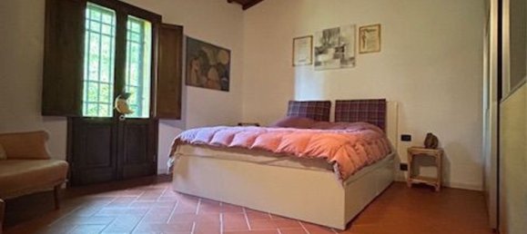 4 rooms House in Calenzano, Italy No. 174411 17