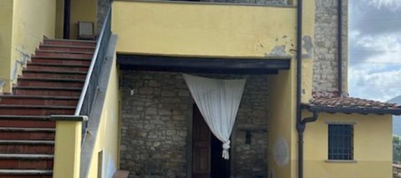 4 rooms House in Calenzano, Italy No. 174411 22