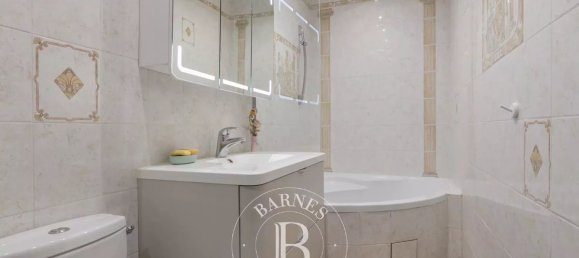 Apartamento de 3 dormitorios en Paris, France No. 182316 16