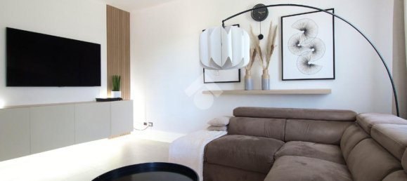 2 bedrooms Apartment in Galliera, Italy No. 257874 4