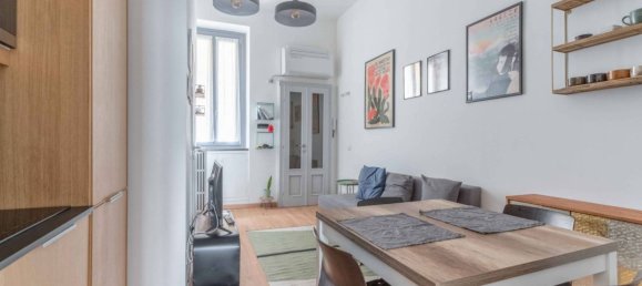 1 bedroom Apartment in Milan, Italy No. 327563 2