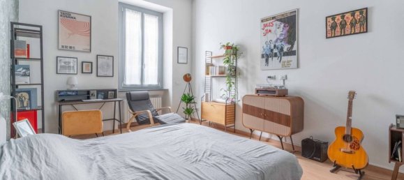 1 bedroom Apartment in Milan, Italy No. 327563 8