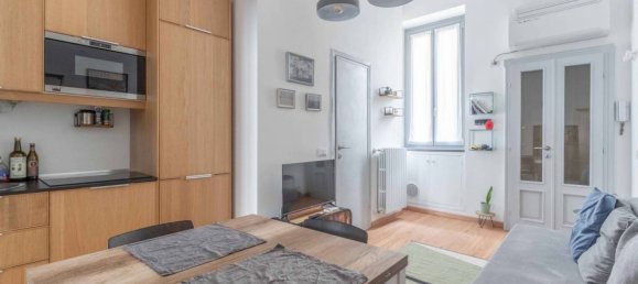 1 bedroom Apartment in Milan, Italy No. 327563 6