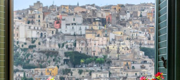 Дом с 3 спальнями в Рагуза, Италия № 68605 12