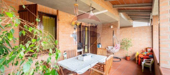 3 Schlafzimmer Haus in Langhirano, Italy, Nr. 363041 11