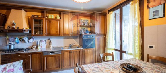 3 Schlafzimmer Haus in Langhirano, Italy, Nr. 363041 7