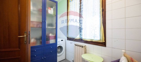 3 Schlafzimmer Haus in Langhirano, Italy, Nr. 363041 6