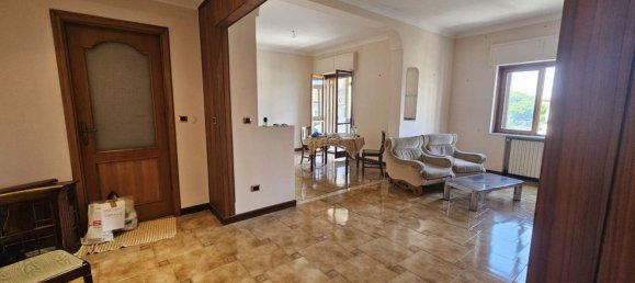 4 rooms Apartment in Catanzaro, Italy No. 99800 20
