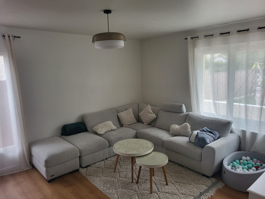 4 bedrooms House in Salles, France No. 323058