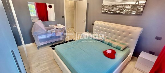 3 bedrooms Apartment in Pescara, Italy No. 375821 24