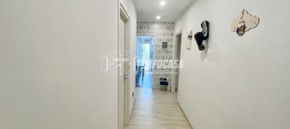 3 bedrooms Apartment in Pescara, Italy No. 375821 22