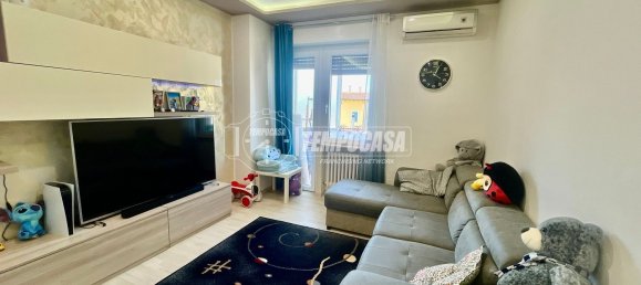 3 bedrooms Apartment in Pescara, Italy No. 375821 9