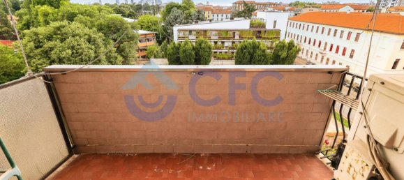 4 bedrooms Apartment in Milan, Italy No. 333169 17