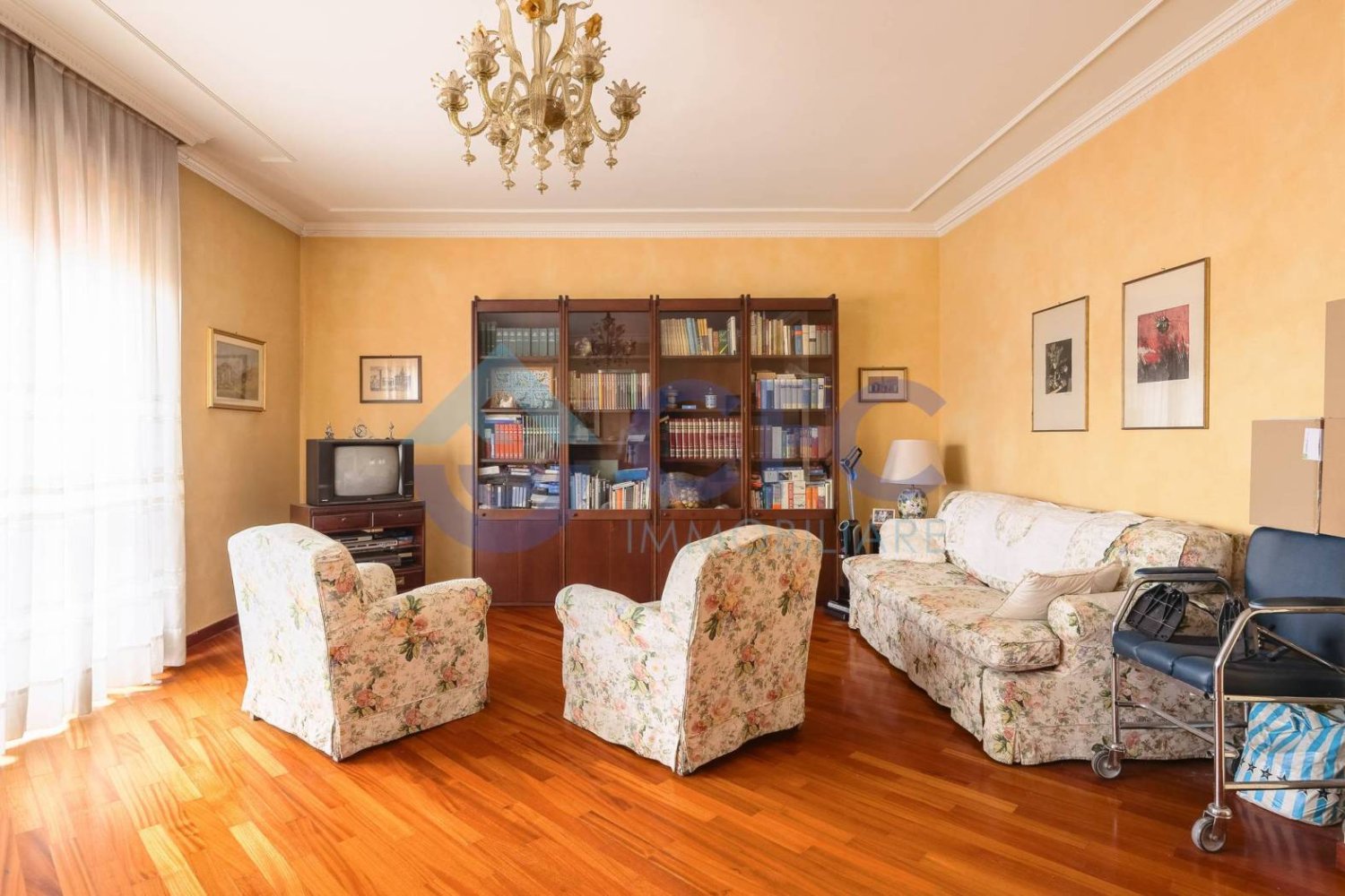 4 bedrooms Apartment in Milan, Italy No. 333169