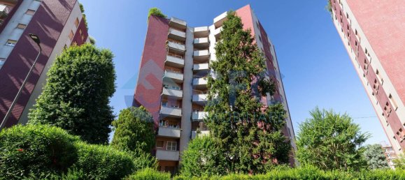 Apartamento de 4 dormitorios en Milan, Italy No. 333169 37