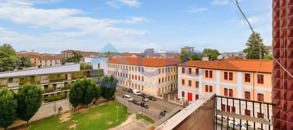 4 bedrooms Apartment in Milan, Italy No. 333169 18