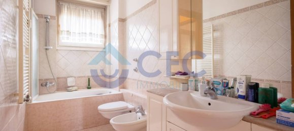 4 bedrooms Apartment in Milan, Italy No. 333169 29