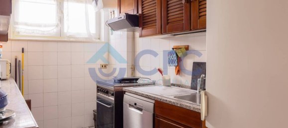 4 bedrooms Apartment in Milan, Italy No. 333169 9