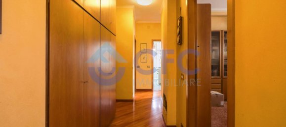 4 bedrooms Apartment in Milan, Italy No. 333169 25