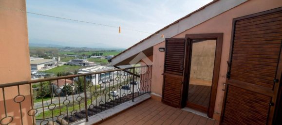 4-salle Penthouse à Colleferro, Italy No. 52698 35