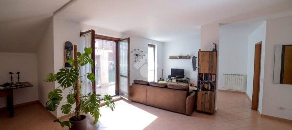 4-salle Penthouse à Colleferro, Italy No. 52698 11