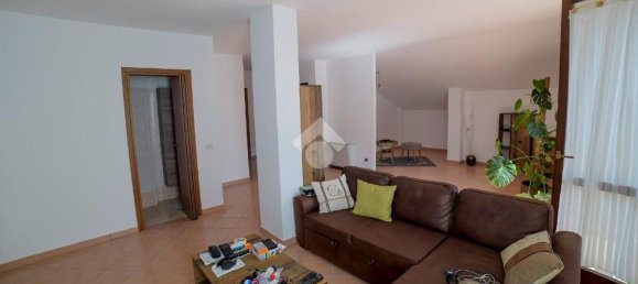 4-salle Penthouse à Colleferro, Italy No. 52698 4