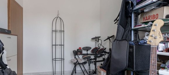 4 bedrooms Apartment in Ravenna, Italy No. 320099 8