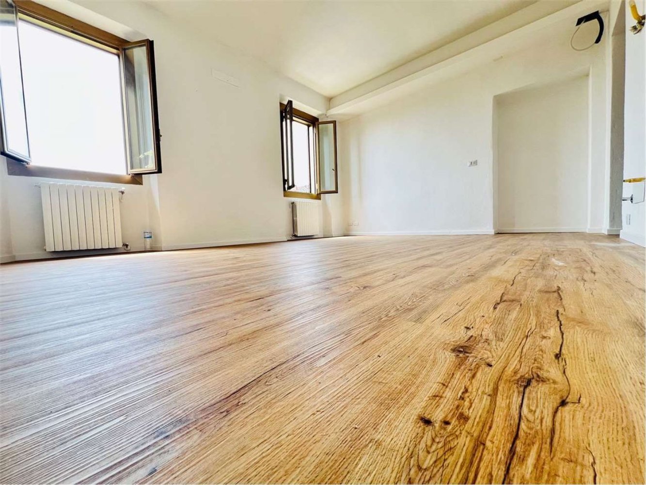 4 Schlafzimmer Doppelhaus in Paderno Dugnano, Italy, Nr. 358032