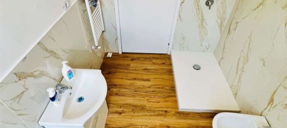 4 Schlafzimmer Doppelhaus in Paderno Dugnano, Italy, Nr. 358032 9