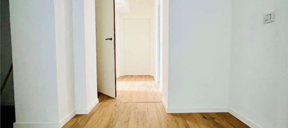 4 Schlafzimmer Doppelhaus in Paderno Dugnano, Italy, Nr. 358032 6