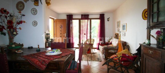 3-salle Appartement à Alta Valle Intelvi, Italy No. 282944 11