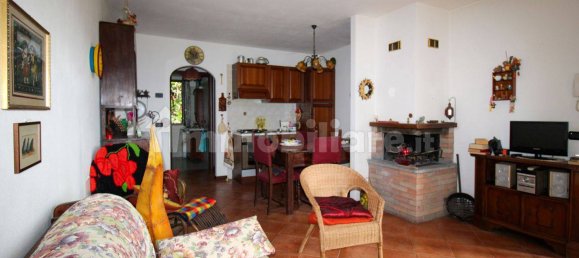 3-salle Appartement à Alta Valle Intelvi, Italy No. 282944 12
