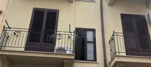 3غرفة شقة في Palermo, Italy رقم 51041 2