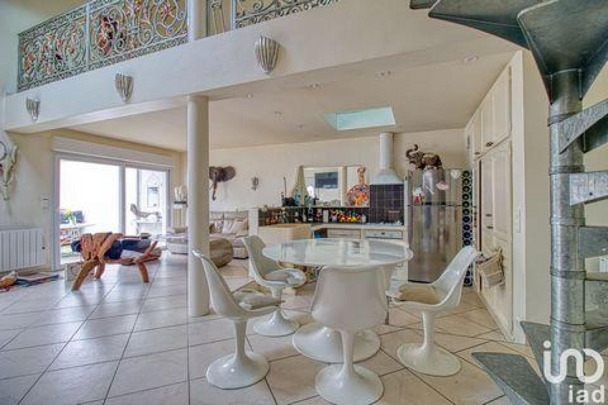 3 bedrooms House in Sarcelles, France No. 22953