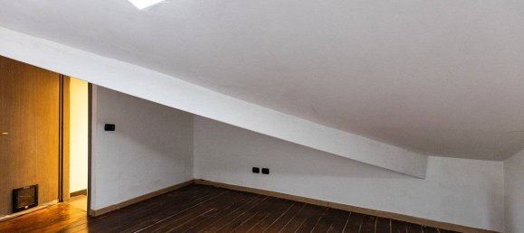 Квартира с 3 спальнями в Кастелланца, Италия № 380026 43