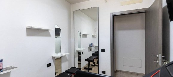 Квартира с 3 спальнями в Кастелланца, Италия № 380026 24