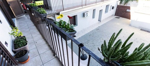 Квартира с 3 спальнями в Кастелланца, Италия № 380026 48