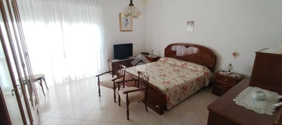 2 bedrooms Apartment in Cervaro, Italy No. 214756 12