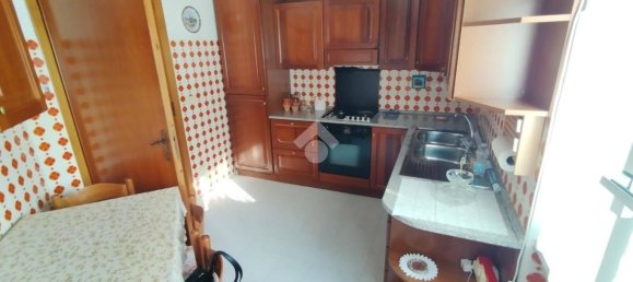 2 bedrooms Apartment in Cervaro, Italy No. 214756 5