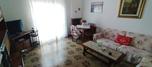 2 bedrooms Apartment in Cervaro, Italy No. 214756 3