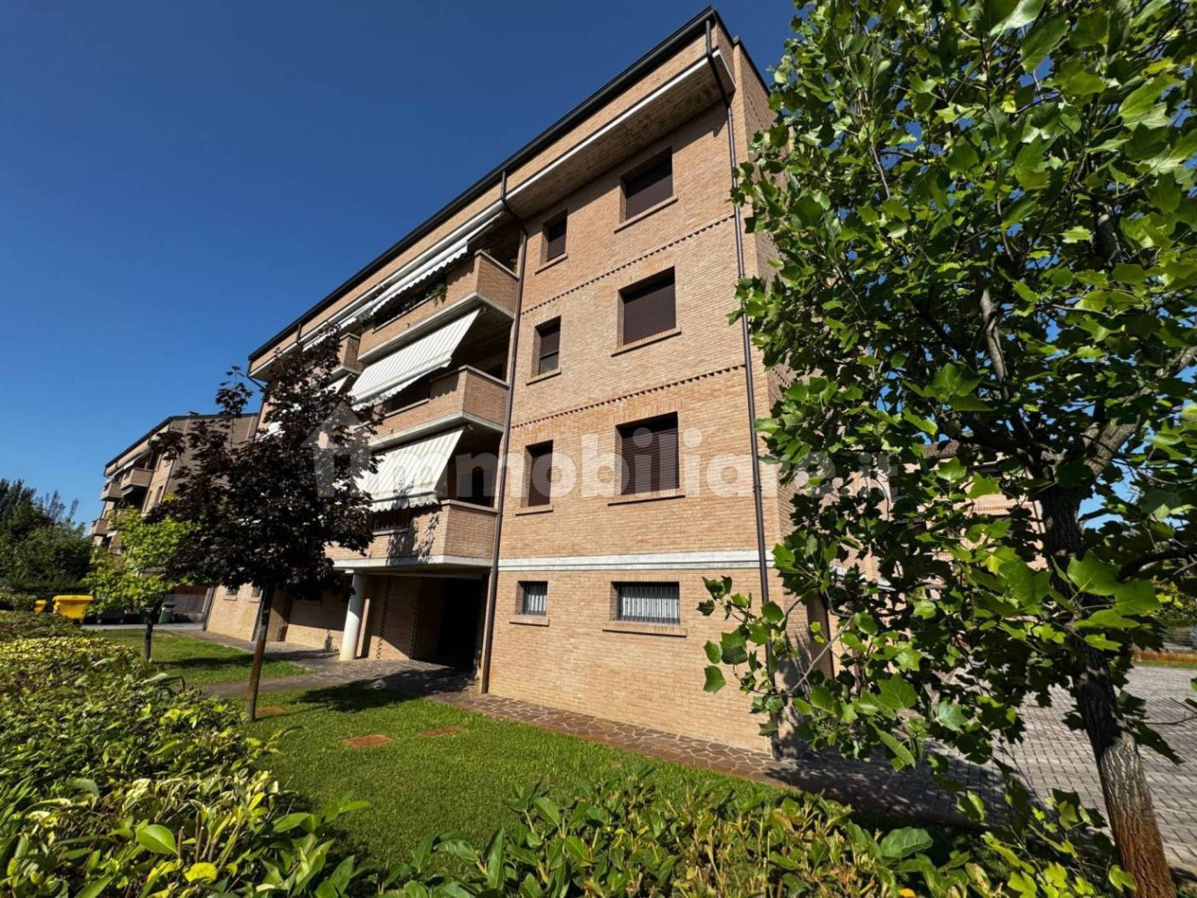 3 chambres Appartement à Mirandola, Italy No. 295540